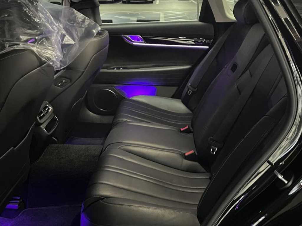 Genesis G80 - Vista 7