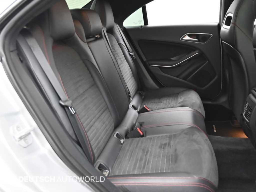 Mercedes Benz CLA Class - Vista 12