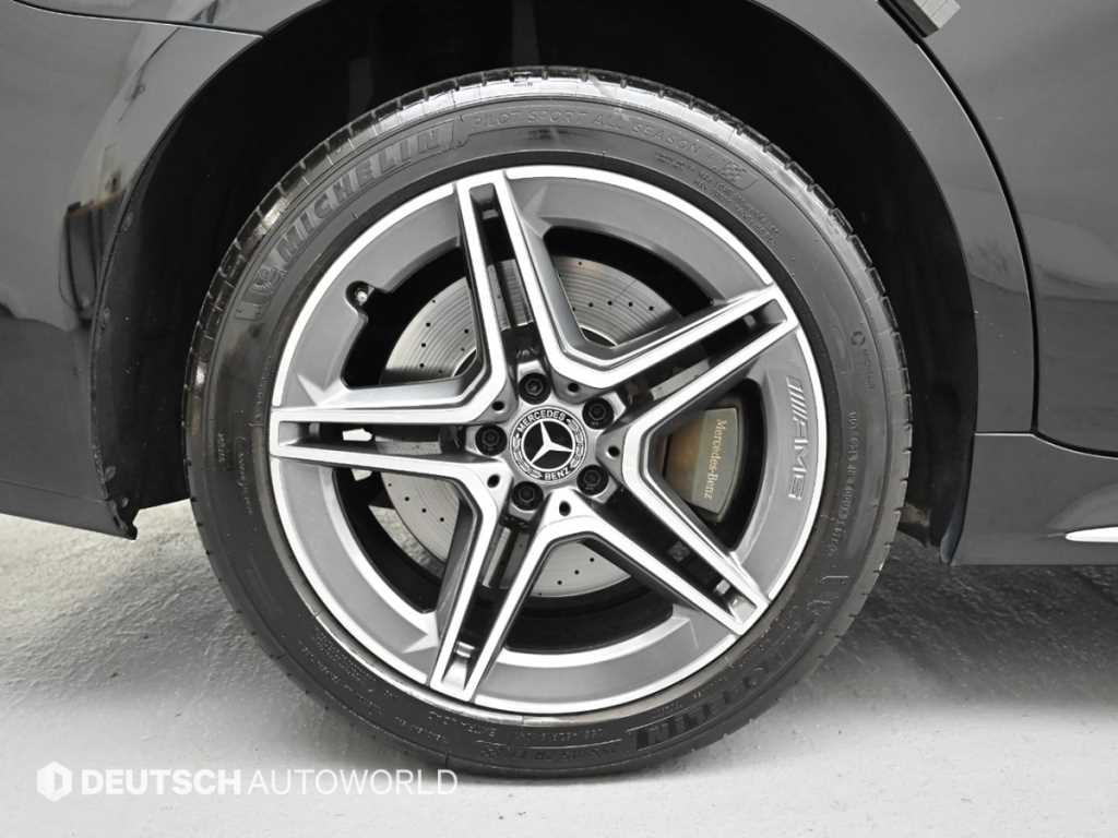 Mercedes Benz S Class - Vista 5