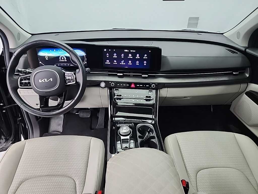 KIA Carnival - Vista 7