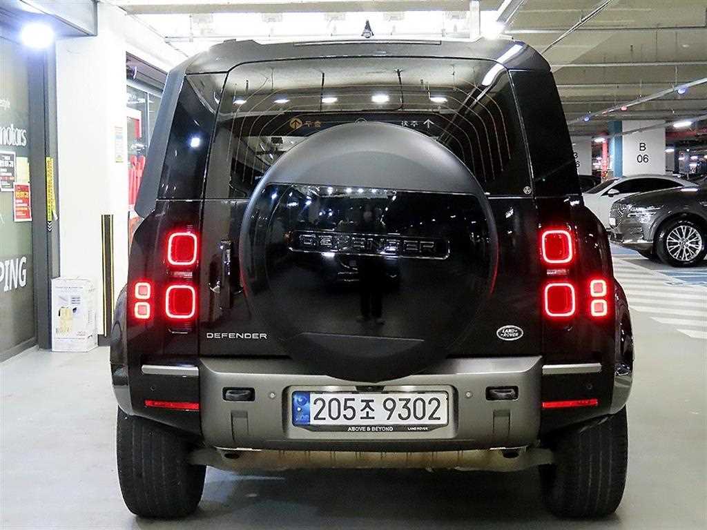 Land Rover Defender - Vista 5