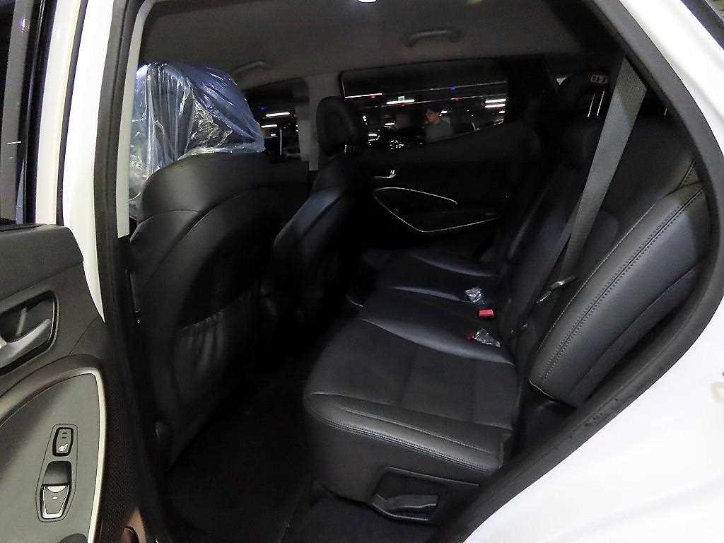 HYUNDAI Santa Fe - Vista 7