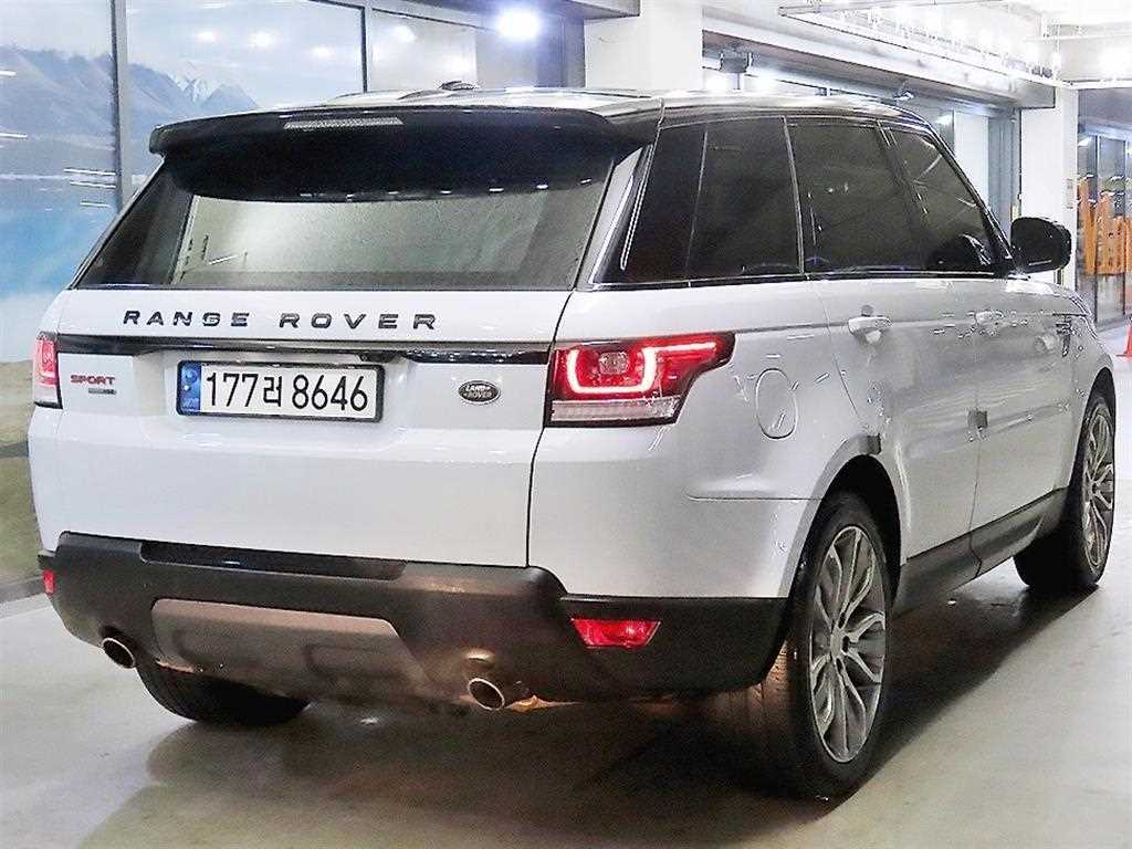 Land Rover Range Rover Sports - Vista 4