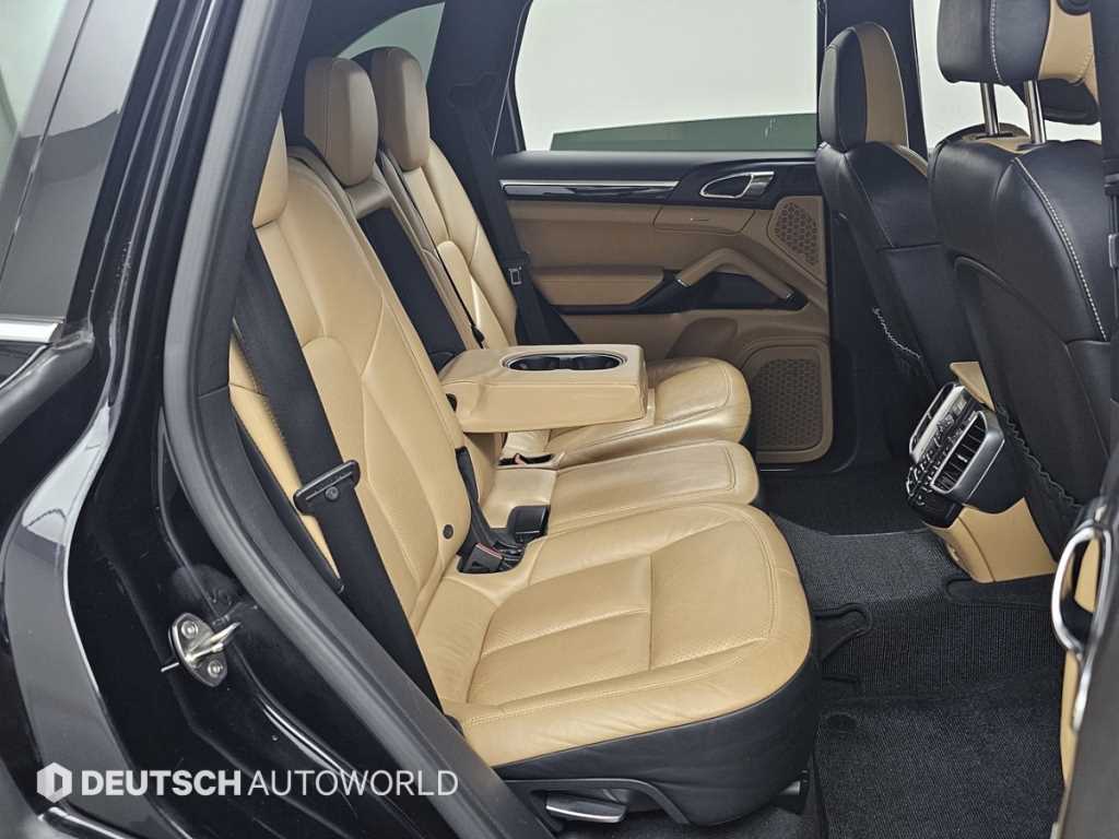Porsche Cayenne - Vista 12