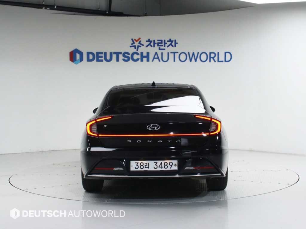 HYUNDAI Sonata - Vista 4