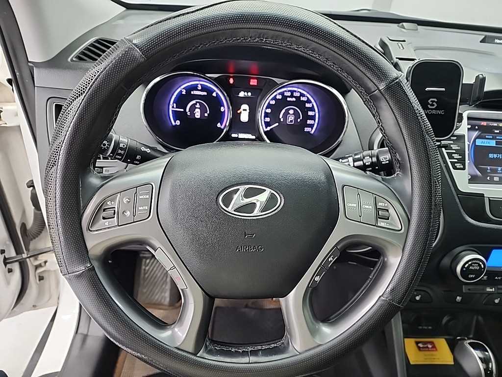 HYUNDAI Tucson - Vista 9