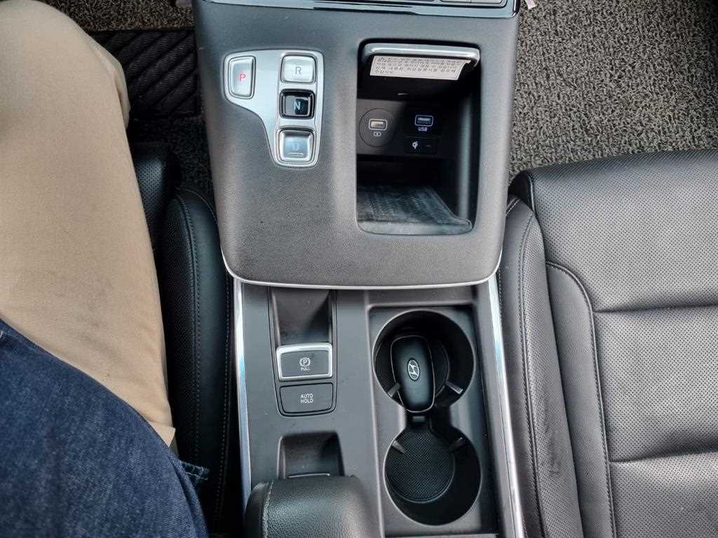 HYUNDAI Grandeur - Vista 6