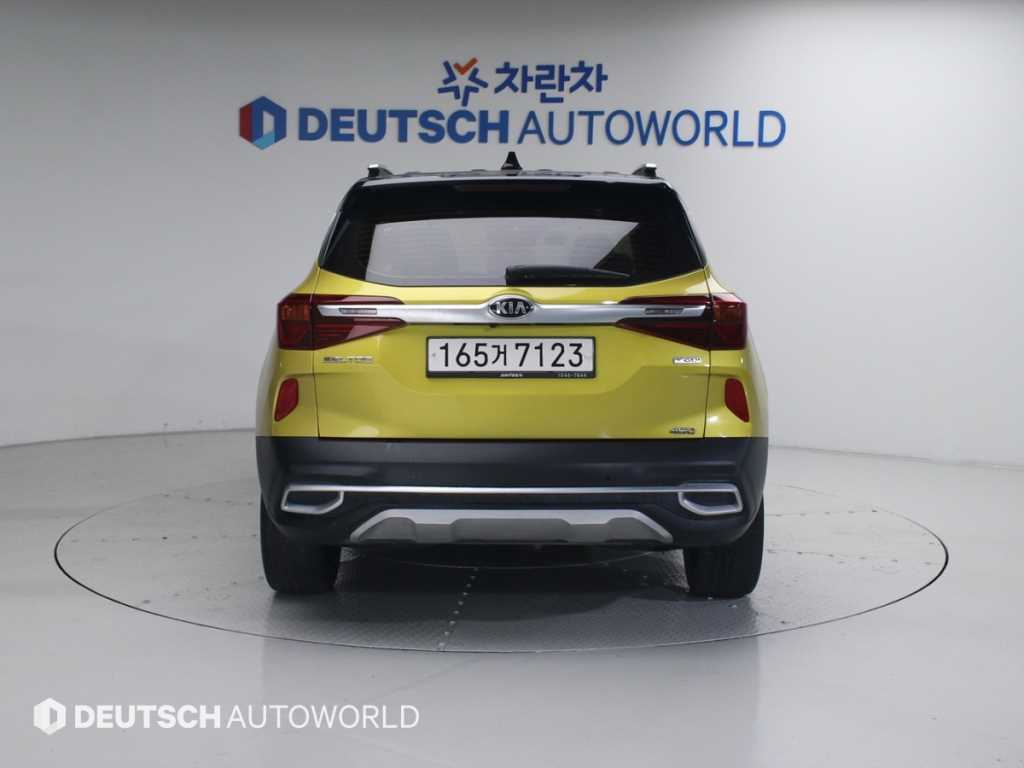 KIA Seltos - Vista 4