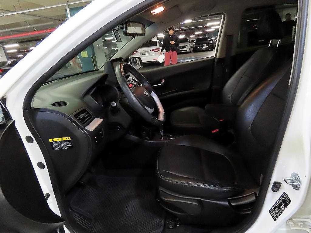 KIA Morning - Vista 6