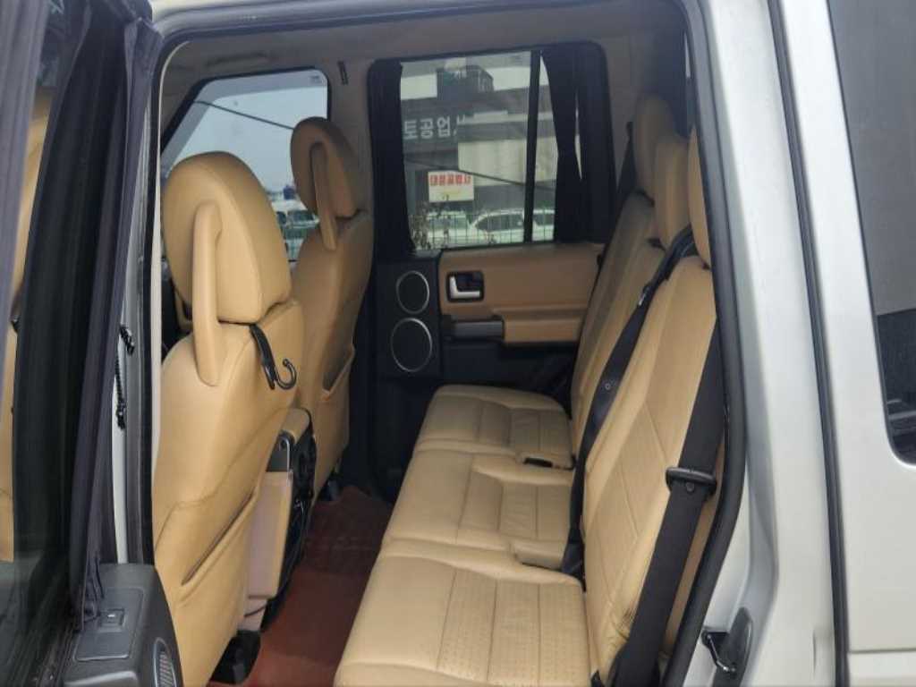 Land Rover Discovery - Vista 9