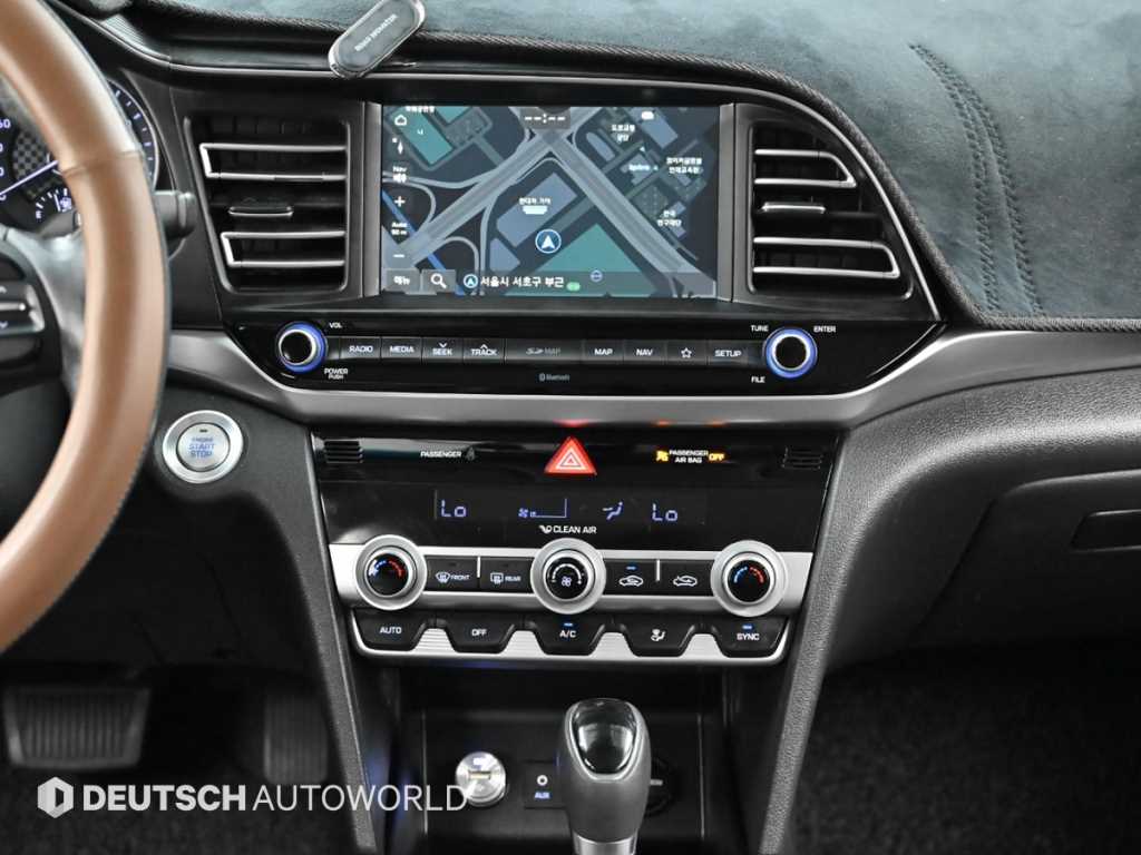 HYUNDAI Avante 2019 Blanco - Importación desde Corea - HF Imports Iquique - Foto 14