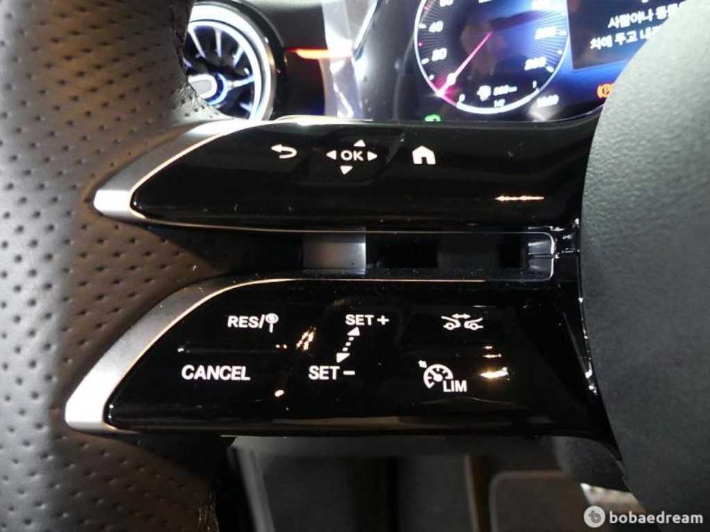 Mercedes Benz GLA Class 2026 Negro - Importación desde Corea - HF Imports Iquique - Foto 15