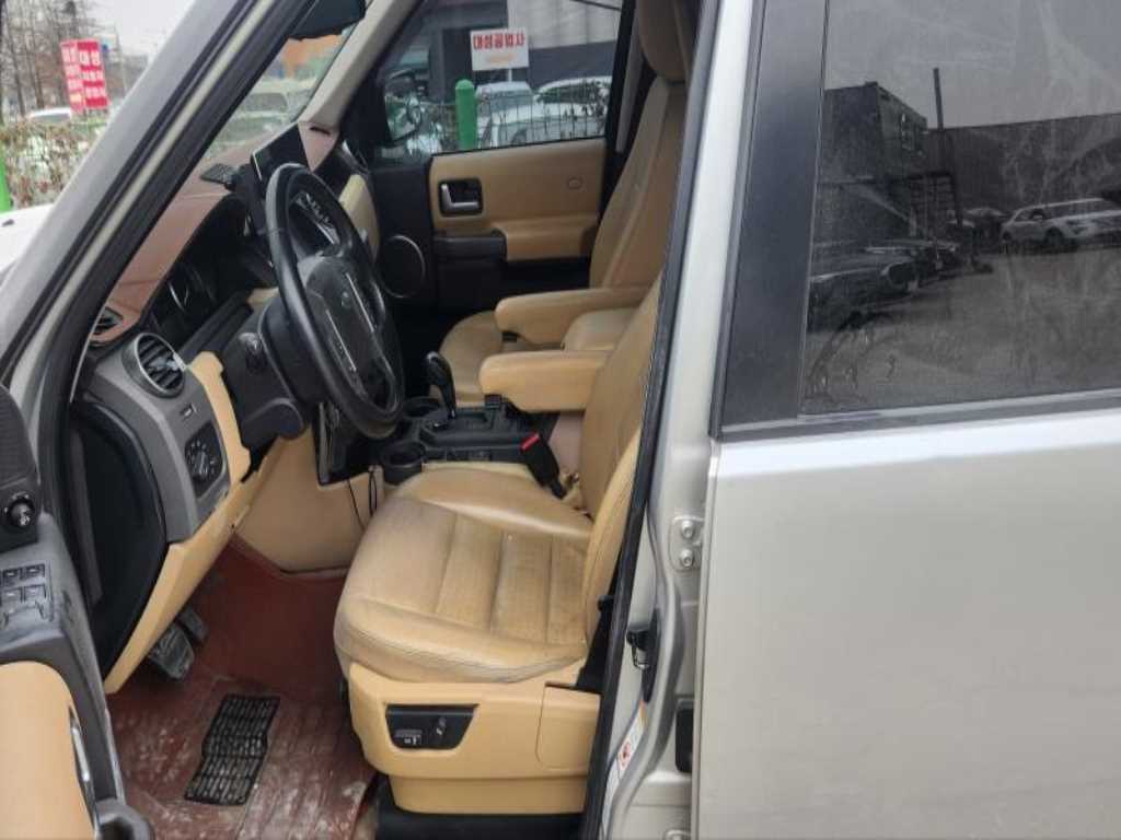 Land Rover Discovery - Vista 11