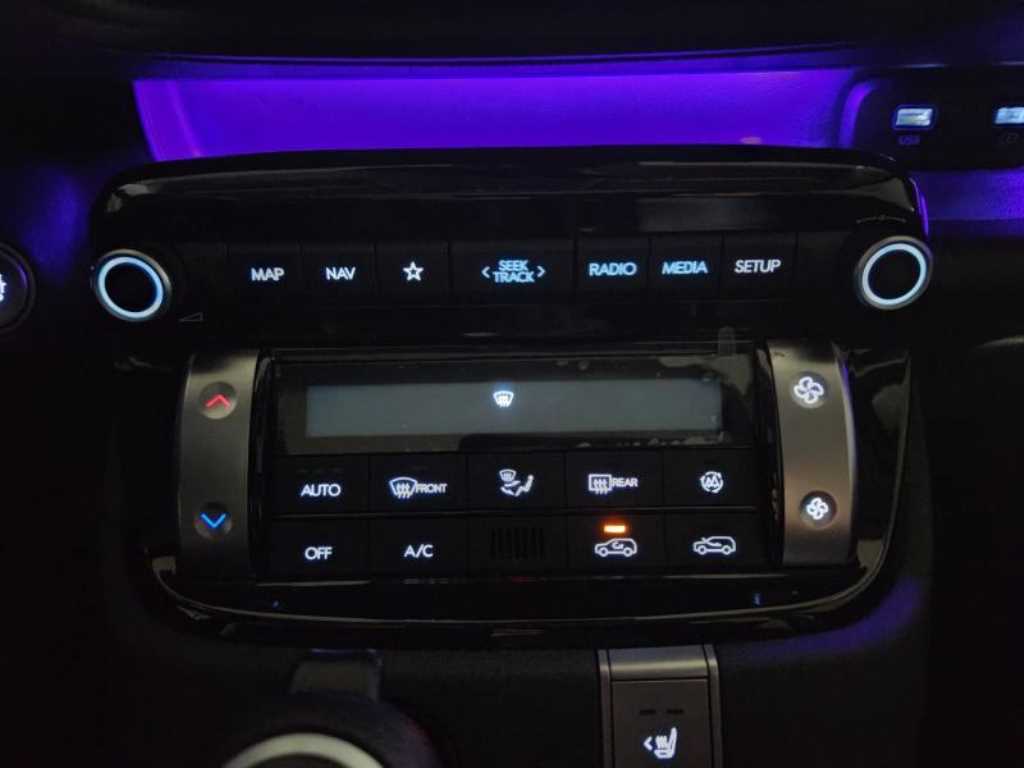HYUNDAI Casper - Vista 12