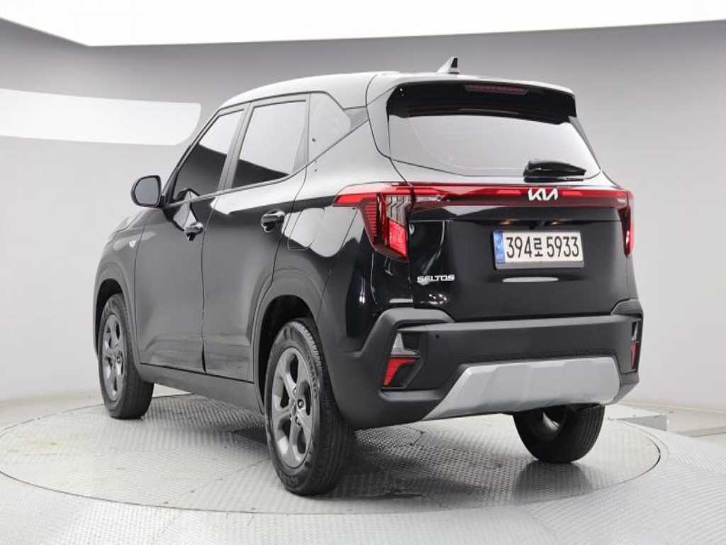 KIA Seltos - Vista 2