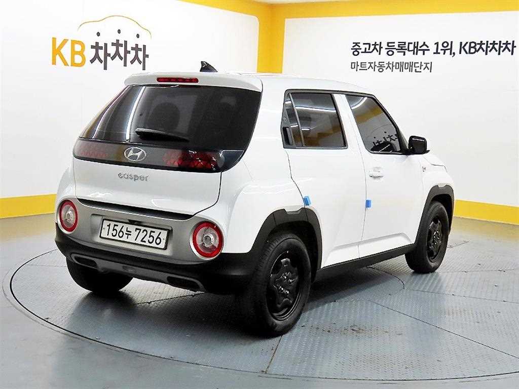 HYUNDAI Casper - Vista 4