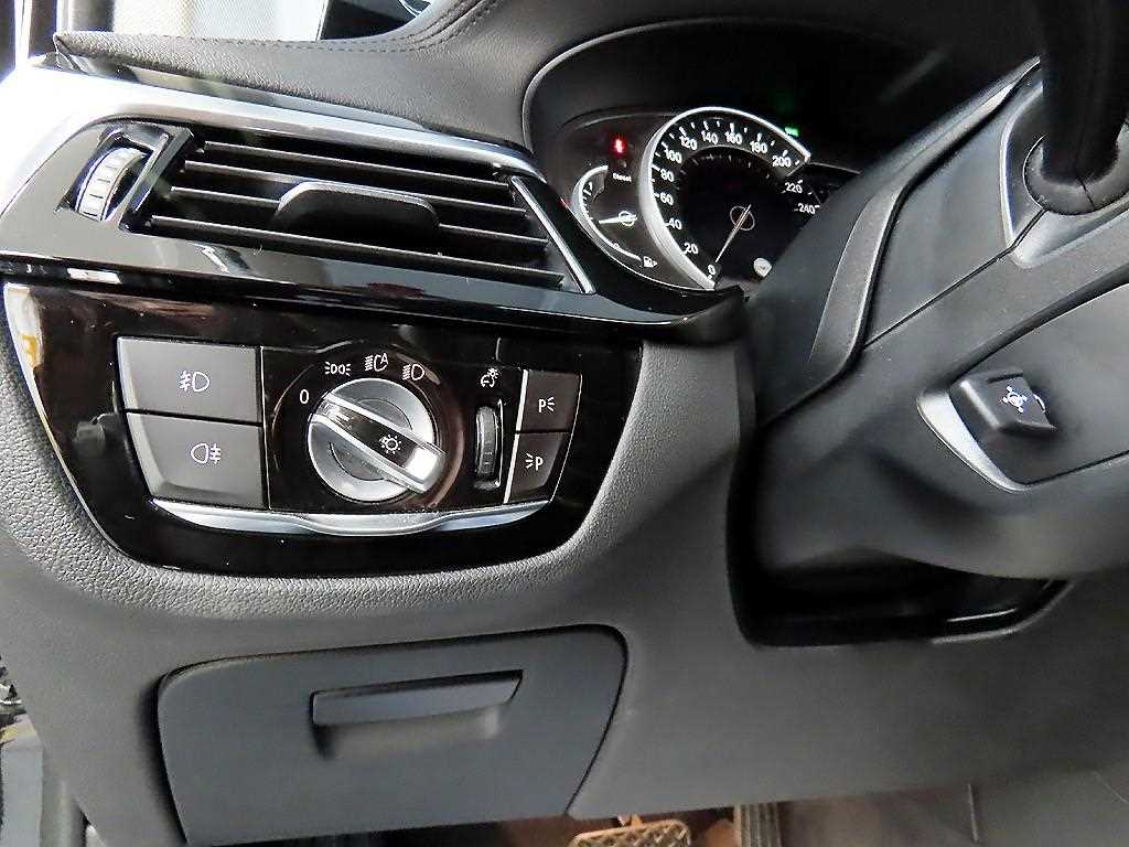 BMW 5 Series - Vista 12