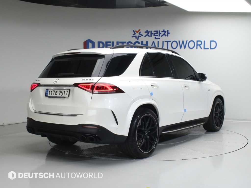 Mercedes Benz GLE Class - Vista 2