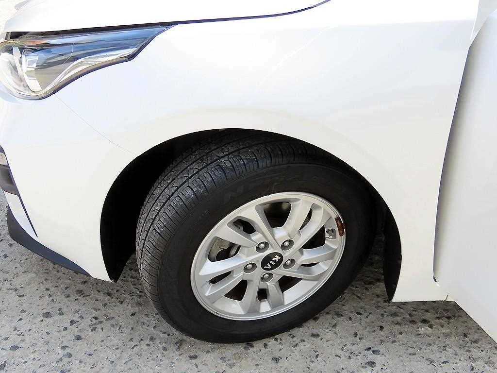 KIA K3 2021 Blanco - Importación desde Corea - HF Imports Iquique - Foto 17