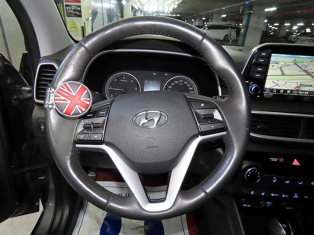 HYUNDAI Tucson - Vista 8