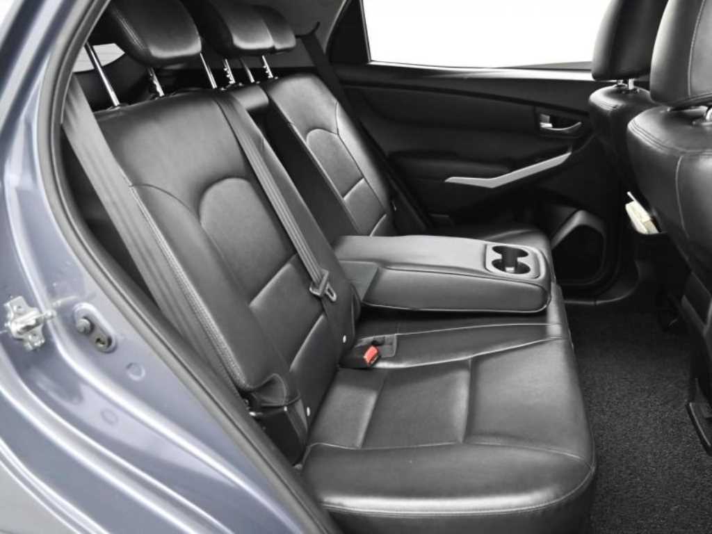 Ssangyong Korando - Vista 12