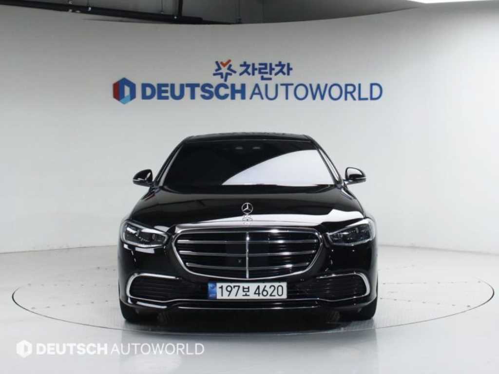 Mercedes Benz S Class - Vista 3