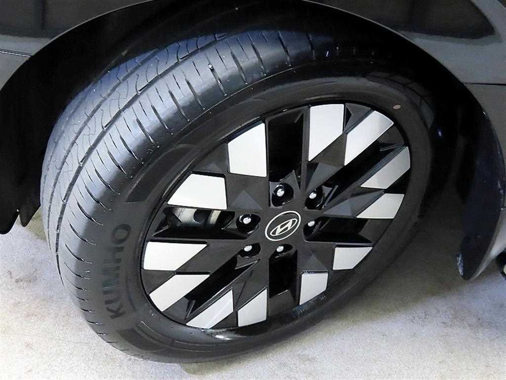 HYUNDAI Staria 2025 Negro - Importación desde Corea - HF Imports Iquique - Foto 20