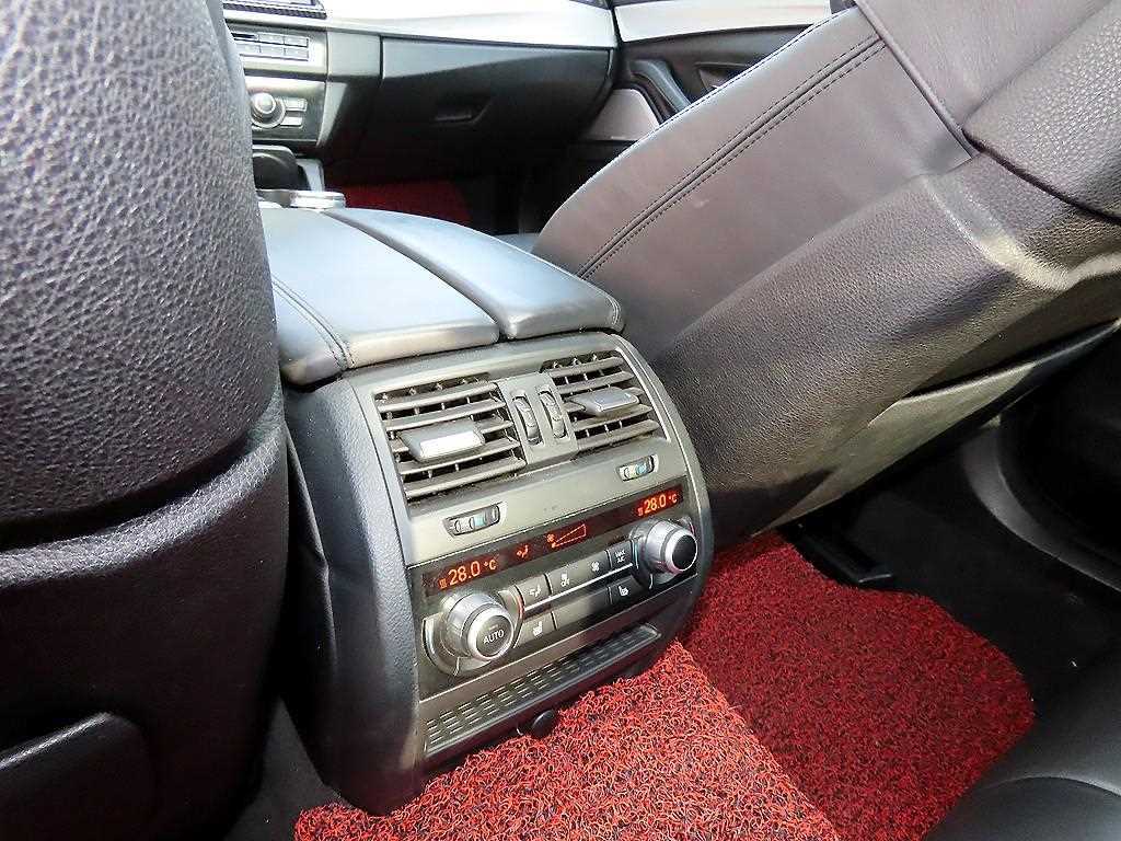 BMW 5 Series 2014 Negro - Importación desde Corea - HF Imports Iquique - Foto 17