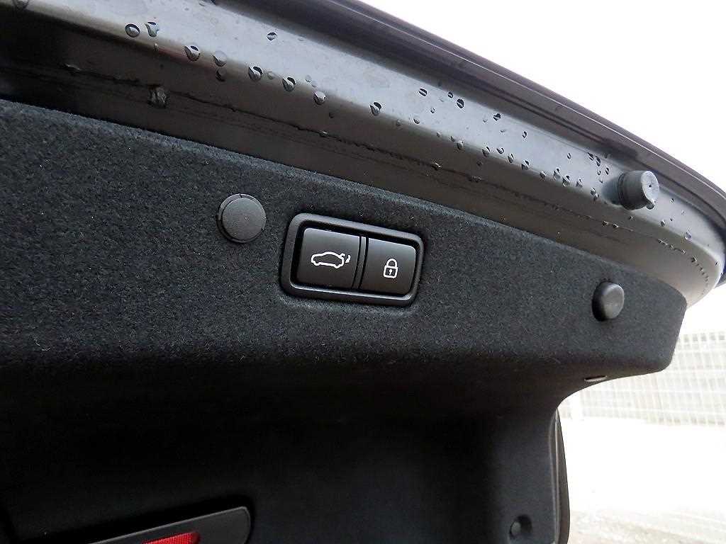 HYUNDAI Grandeur 2020 Negro - Importación desde Corea - HF Imports Iquique - Foto 16