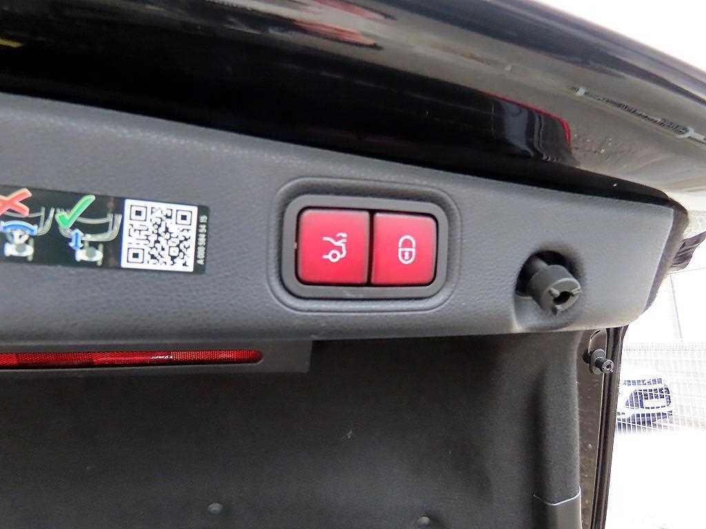 Mercedes Benz E class 2023 Negro - Importación desde Corea - HF Imports Iquique - Foto 16