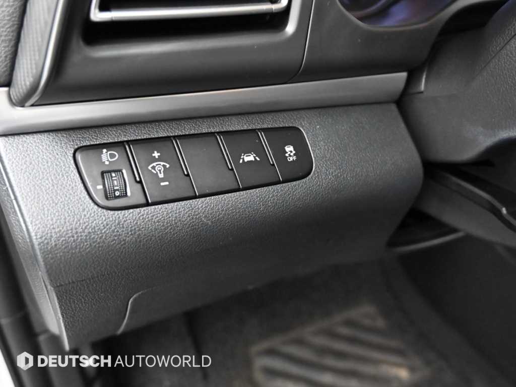 HYUNDAI Avante 2019 Blanco - Importación desde Corea - HF Imports Iquique - Foto 16