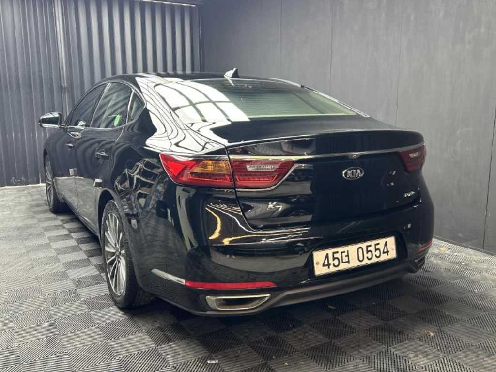 KIA K7 - Vista 4