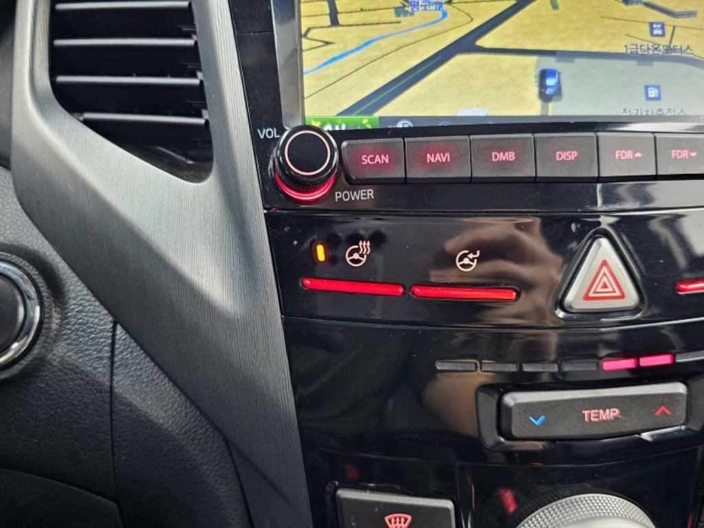 Ssangyong Tivoli 2018 Azul - Importación desde Corea - HF Imports Iquique - Foto 17