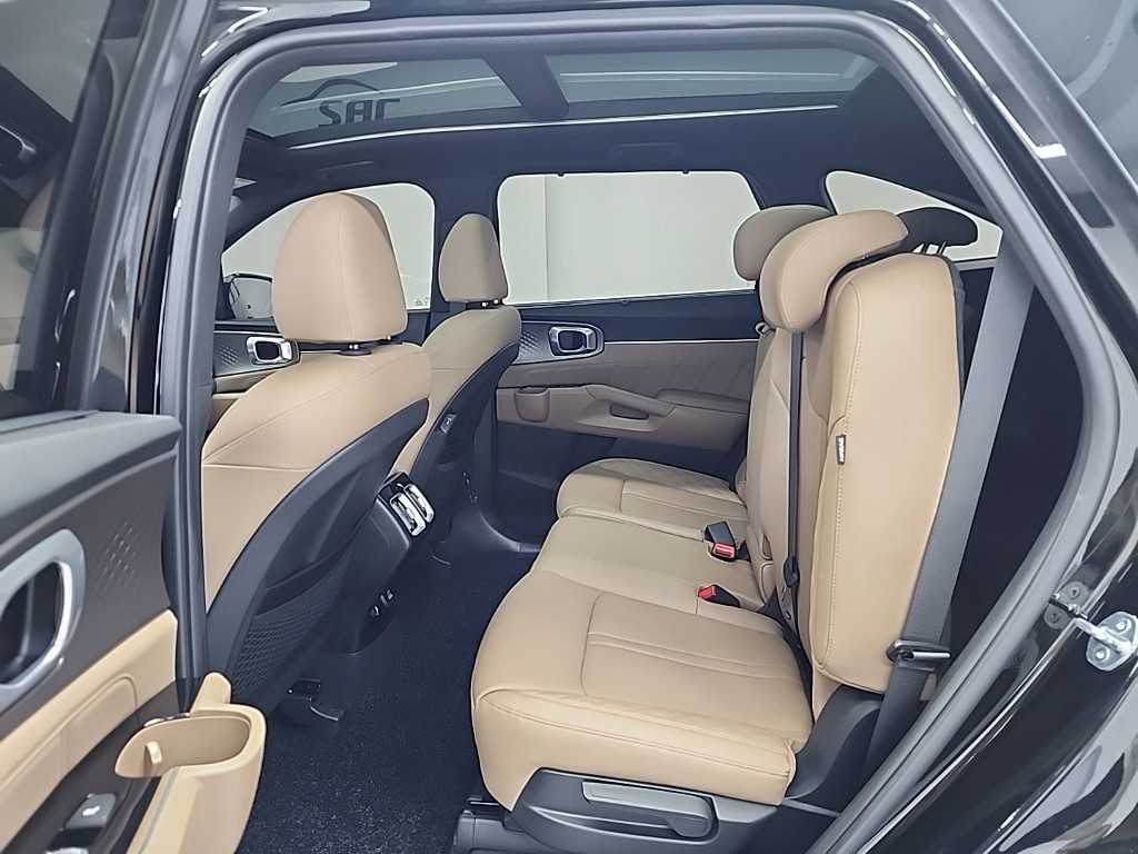 KIA Sorento - Vista 12