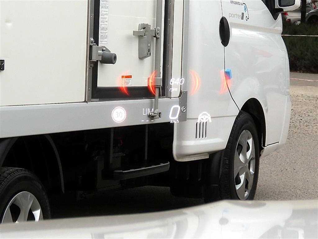 Mercedes Benz E class - Vista 10