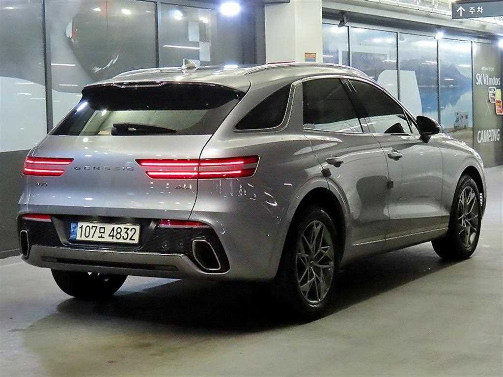 Genesis GV70 - Vista 4