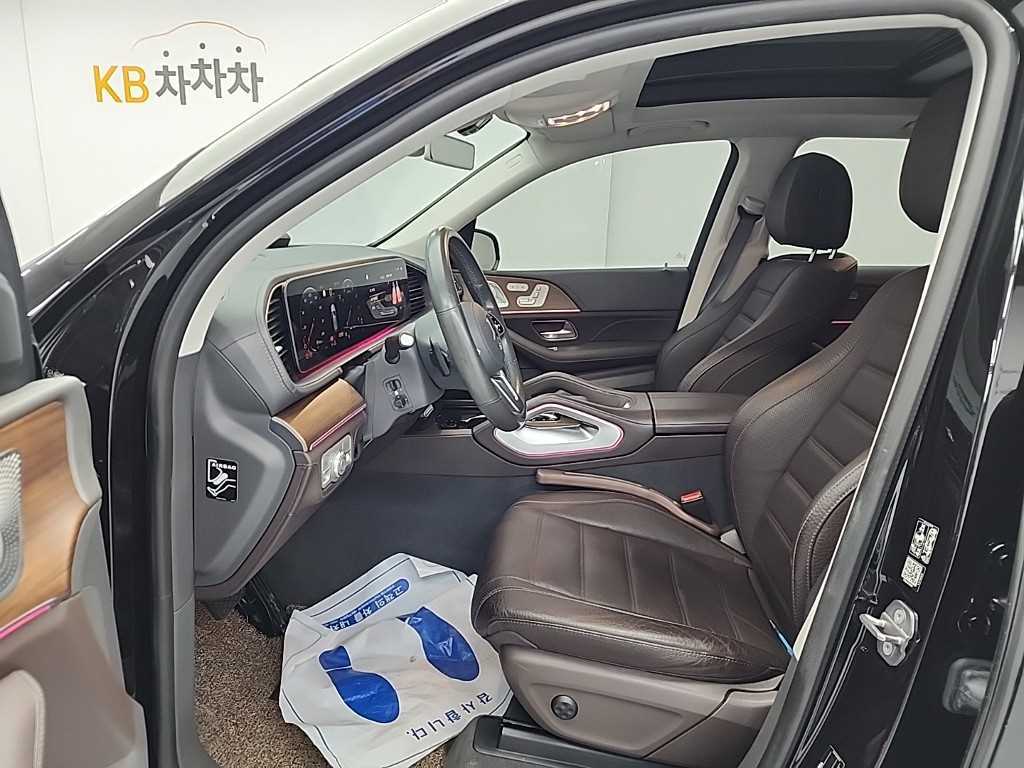 Mercedes Benz GLE Class - Vista 11