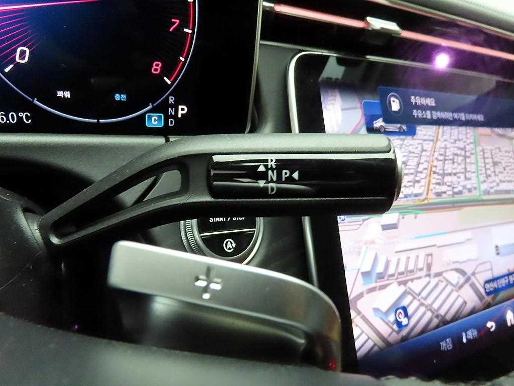 Mercedes Benz E class - Vista 10