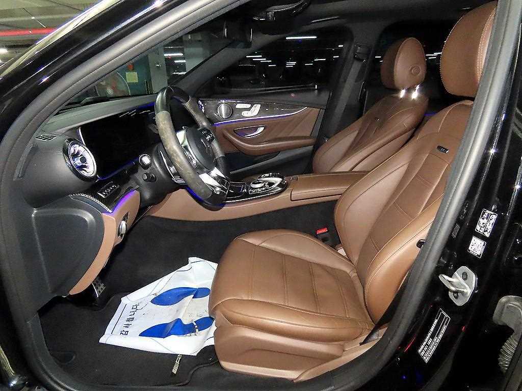 Mercedes Benz E class - Vista 6