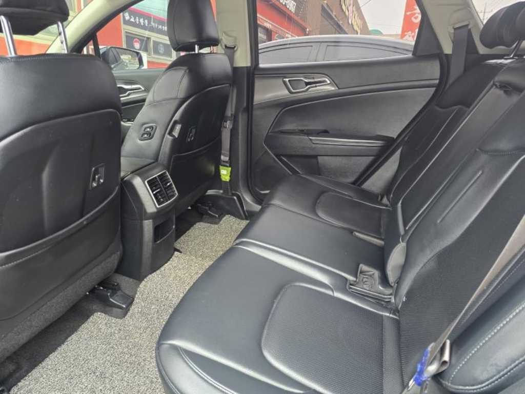 KIA Sportage - Vista 11