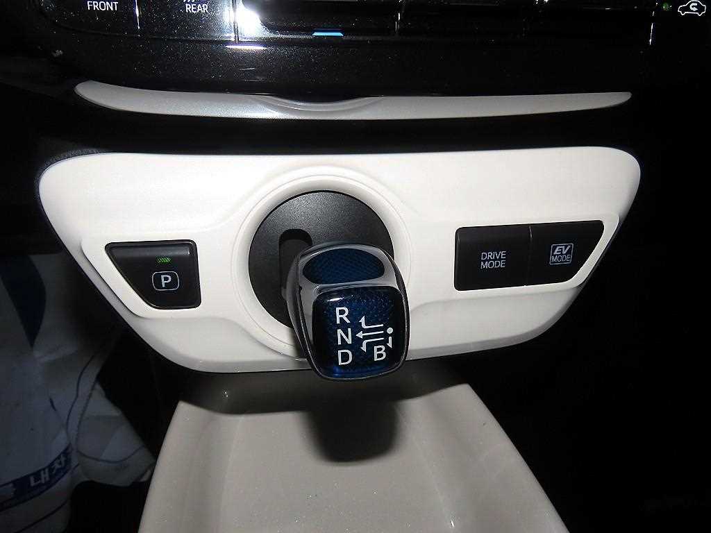 Toyota Prius - Vista 12