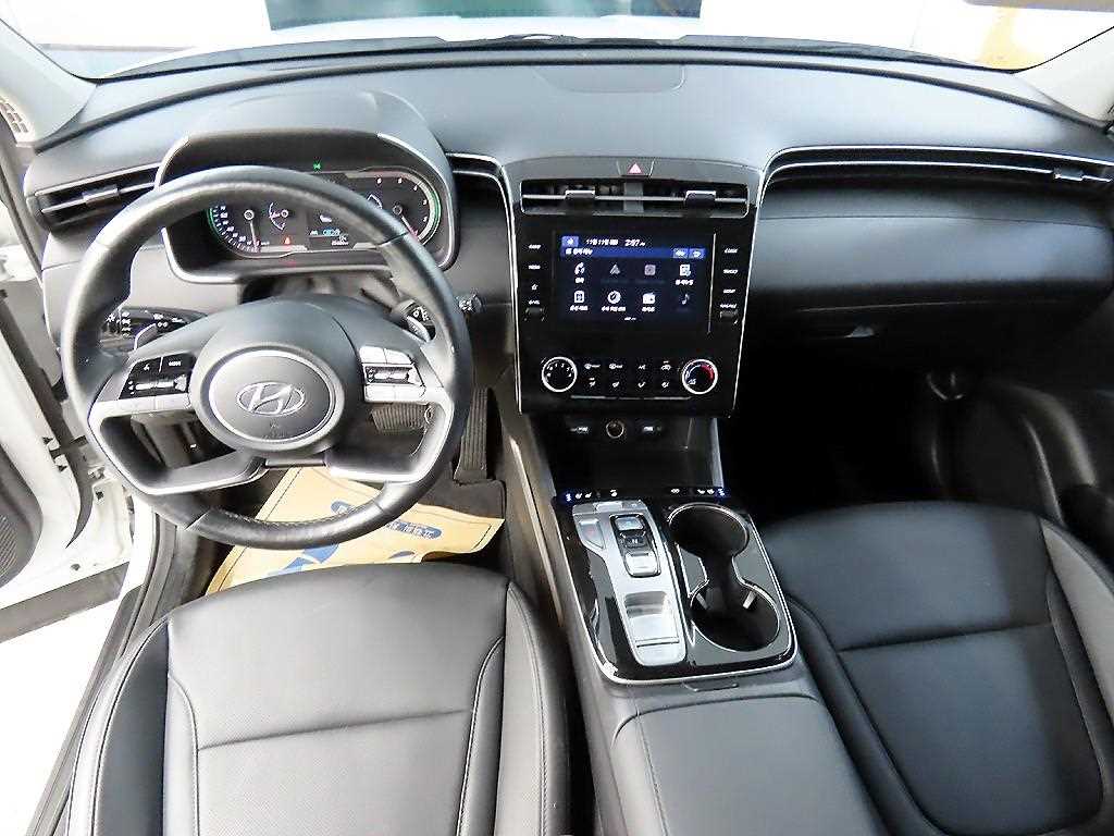 HYUNDAI Tucson - Vista 7