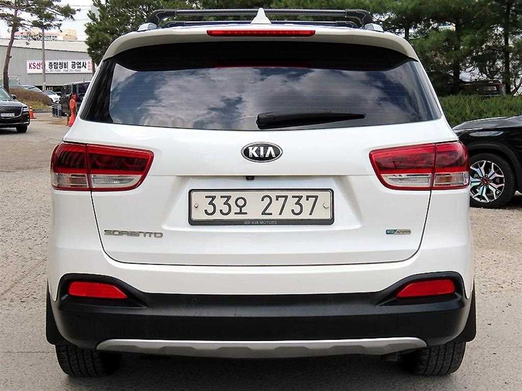 KIA Sorento - Vista 4