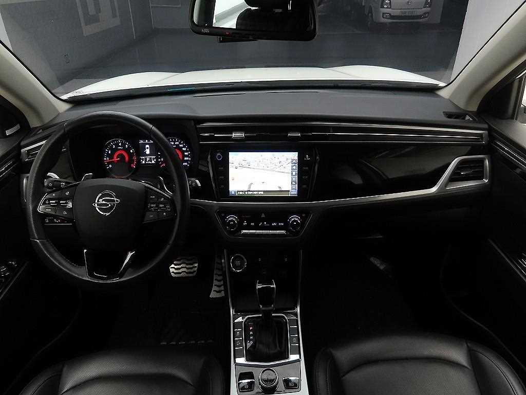 Ssangyong Korando - Vista 8