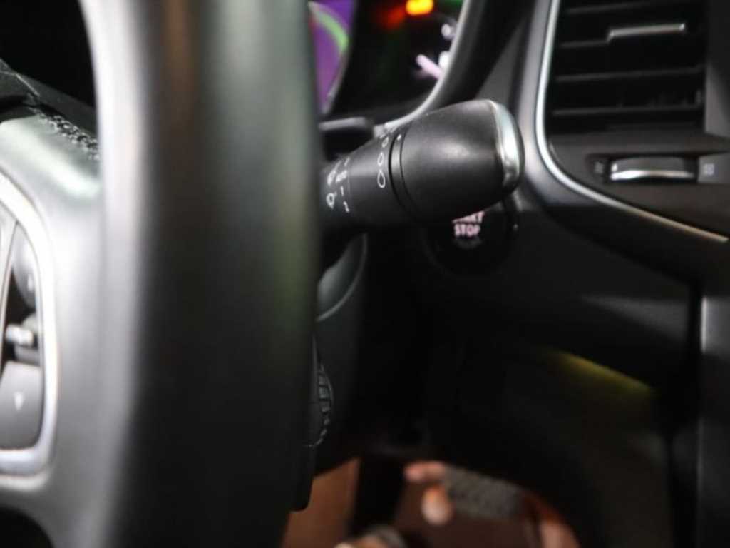 SAMSUNG SM6 - Vista 8