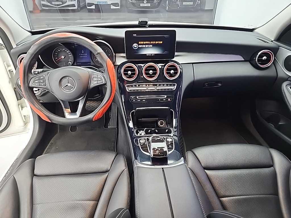 Mercedes Benz C Class - Vista 7