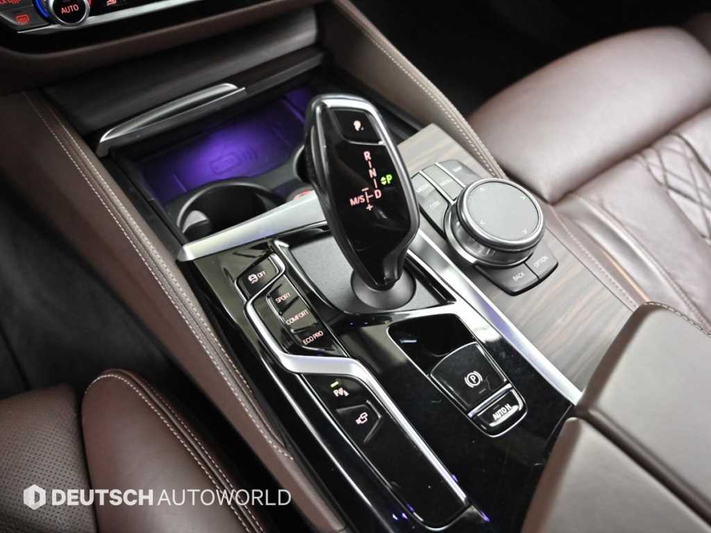 BMW 5 Series - Vista 9