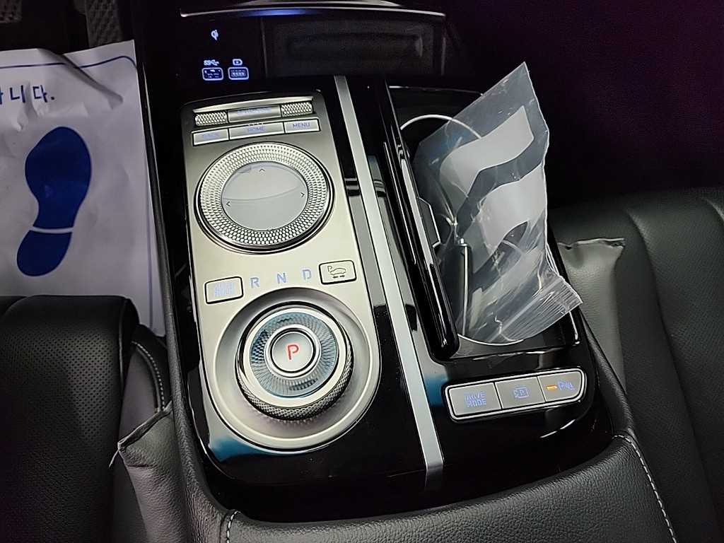 Genesis G80 - Vista 8