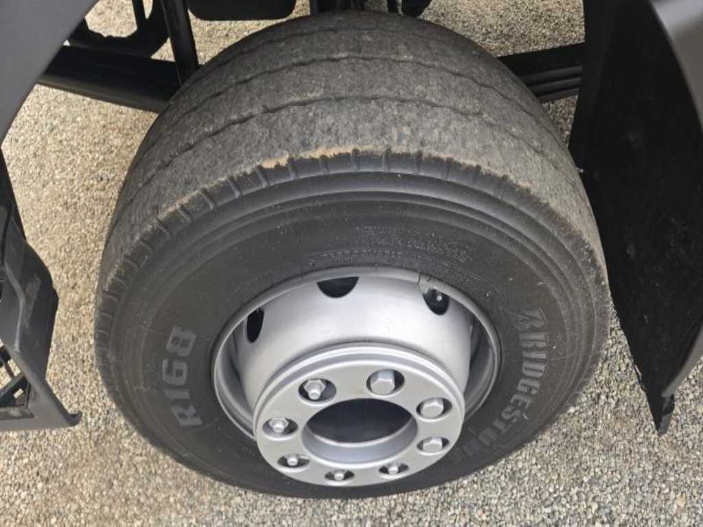 medium and large cargo truck 2016 Blanco - Importación desde Corea - HF Imports Iquique - Foto 17