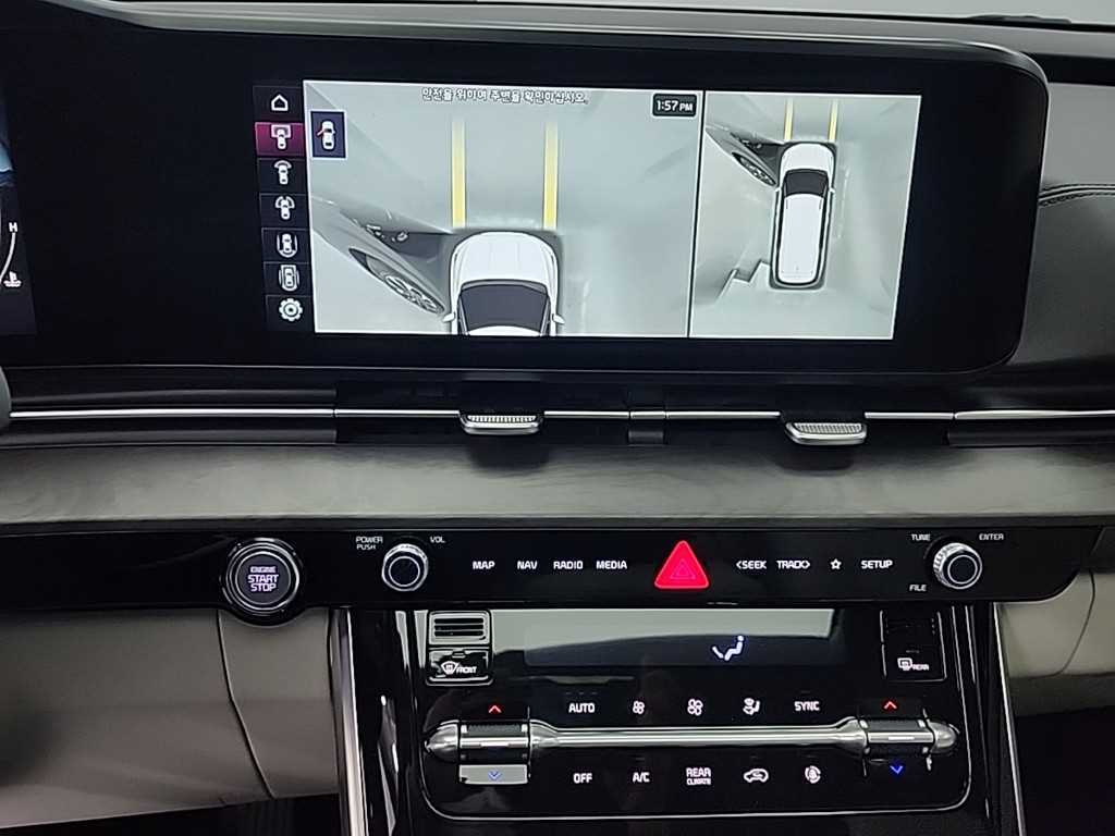 KIA Carnival - Vista 10